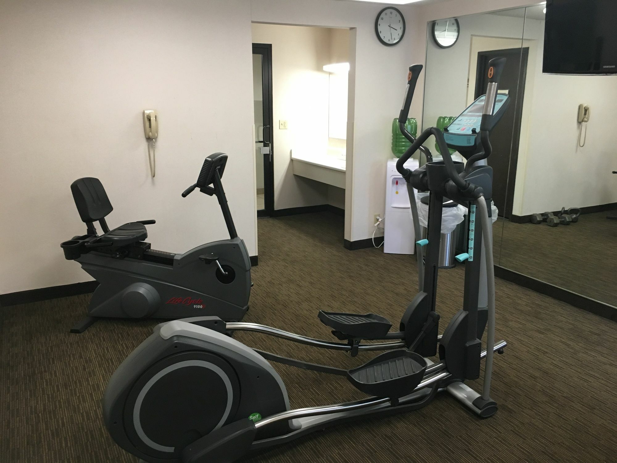 Quality Inn & Suites Milwaukee Esterno foto