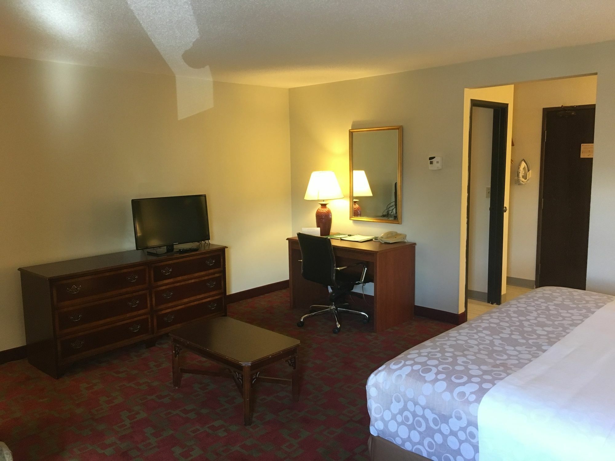 Quality Inn & Suites Milwaukee Esterno foto