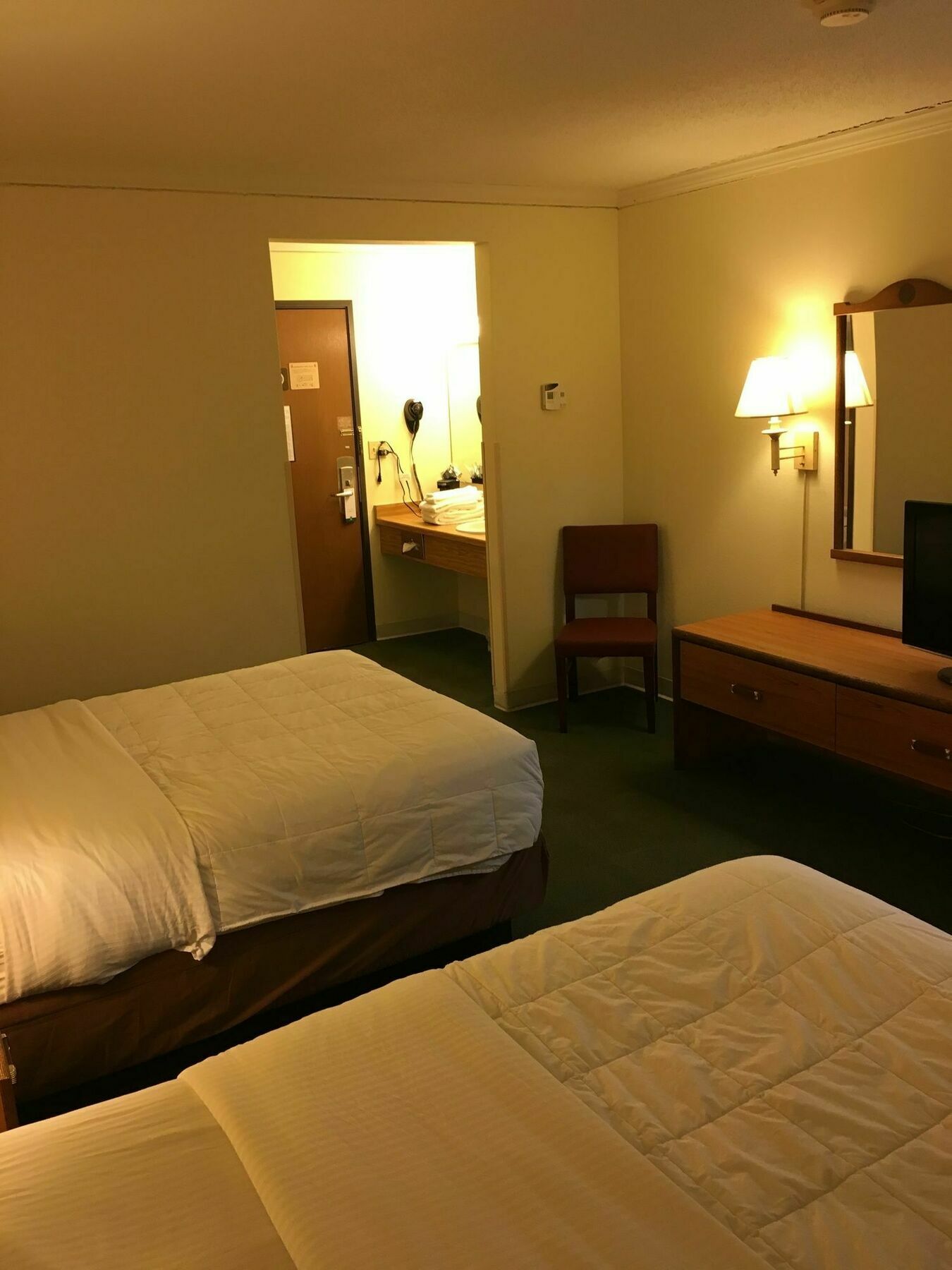 Quality Inn & Suites Milwaukee Esterno foto